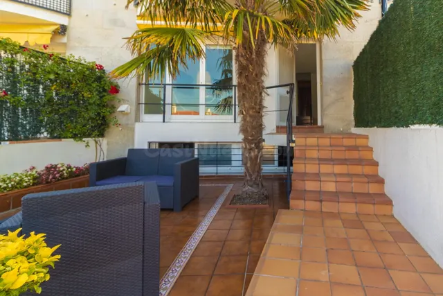 Tu chalet con vistas en una de las zonas exclusivas de Sanxe - foto 2