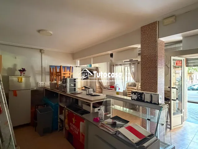 SE  VENDE  piso en planta baja  COMERCIAL  PISO BAJO 100% FINANCIACION . — 4