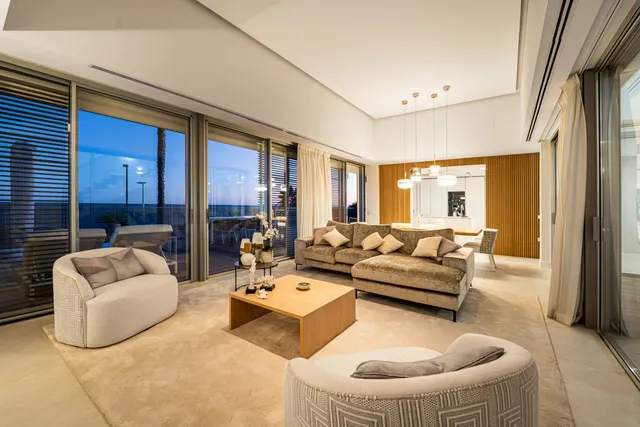 Chalet 4 habitaciones 715m² en venta - Costa Del Sol — 11
