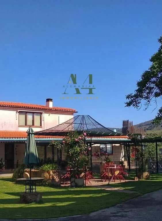 Espectacular Casa Rural en Malpartida de Plasencia por €1,350,000 — 7