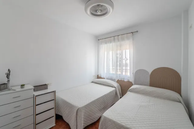 ¡Tu Oasis Playero en Calahonda por solo 355.000€! — 39