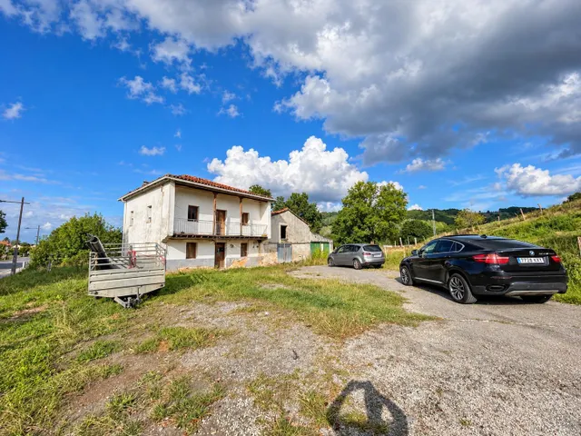 Vivienda independiente para reformar en Solórzano con más de 2.300 m2 de parcela y proyecto incluido — 8