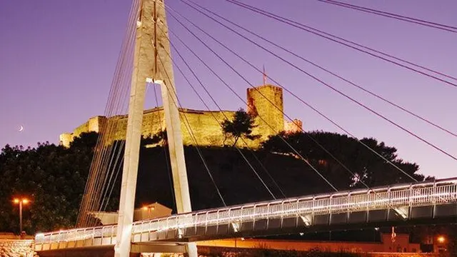 UN COMPLEJO RESIDENCIAL DE ENSUEÑO EN FUENGIROLA PARA DISFRUTAR DE PRIVILEGIADOS ATARDECERES !!!. — 26