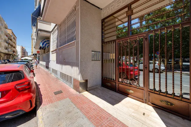 Apartamento de 2 dormitorios en Torrevieja, a 200m de la Playa de Los Locos — 33