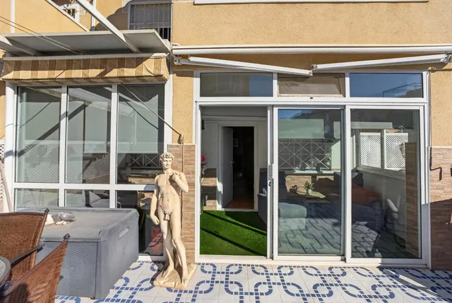 Res. Europa - Bungalow reformado con jardín, 2 dormitorios y entrada para el coche — 23