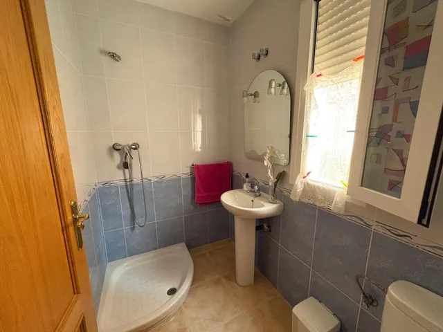 Encantadora Casa Reformada en Peñiscola con Vistas y Piscina Comunitaria — 36