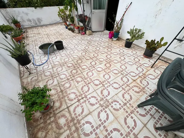 VENTA CASA CON GARAJE ZONA CENTRO — 15