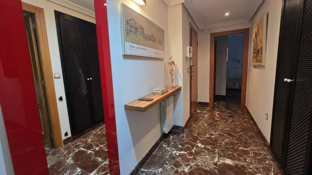 PISO DE LUJO EN ESQUINA TODO EXTERIOR CON GRAN SALON — 14