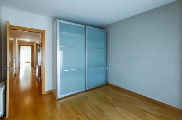 ÁTICO DÚPLEX CON TERRAZA, PARKING Y TRASTERO EN EL CORAZÓN DE SABADELL — 17