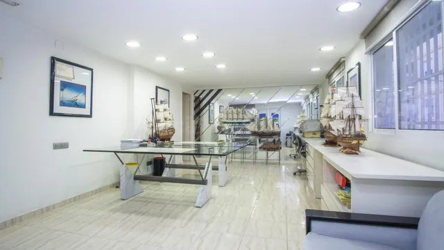 Entresuelo comercial ¡Tu futuro hogar en el centro de Elda! — 2