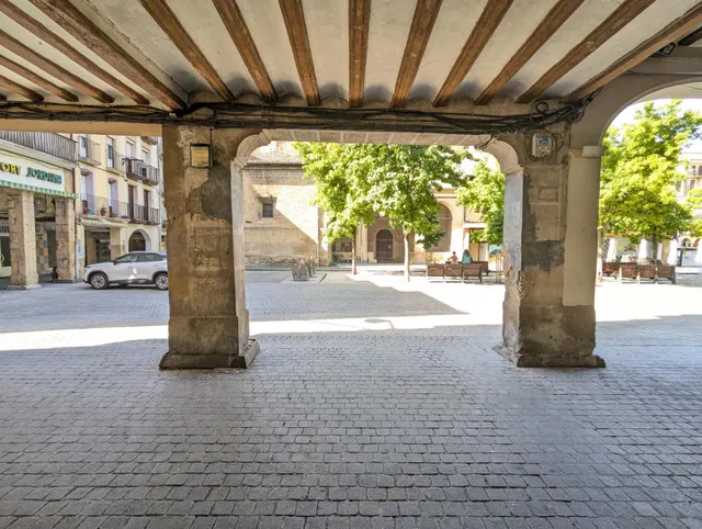 Local comercial en Estella — 2