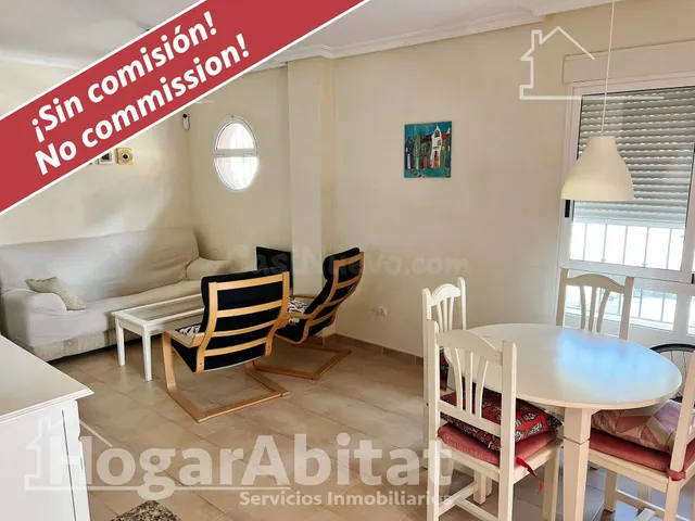 Bonito bajo, acogedor y lleno de luz natural en residencial con piscina y terraza — 3