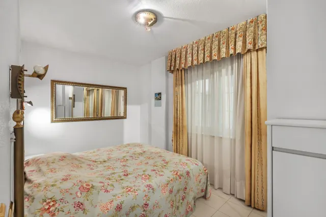 Apartamento 2 habitaciones 112m² en venta - Urbanizaciones — 18