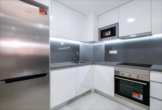 Apartamento 4 habitaciones 153m² en venta - Estacion de autobuses — 8