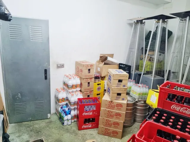 Se vende trastero en la plaza mayor de el ejido !!! - foto 4