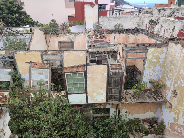 TERRENO URBANO EN ICOD — 24