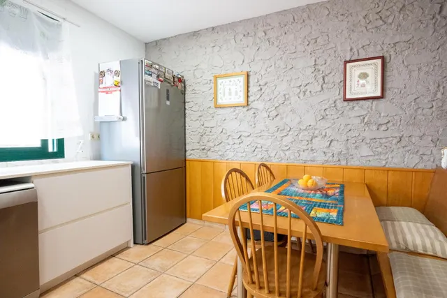 #  ¡Casa con encanto a solo 100 metros del mar en el Centre-Marítim de Mataró! — 40