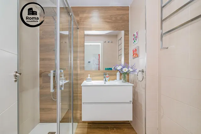 Precioso duplex moderno con patio — 19