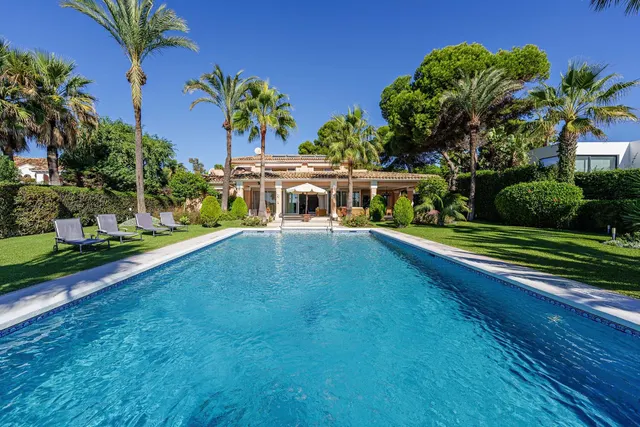 Chalet 9 habitaciones 735m² en venta - Costa Del Sol — 36