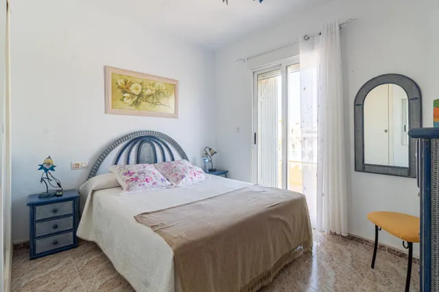 ADOSADO CON JARDÍN PRIVADO EN ORIHUELA COSTA — 13