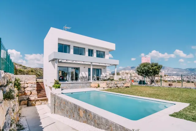 Villa de diseño contemporáneo a solo 4 minutos de Fuengirola. — 5