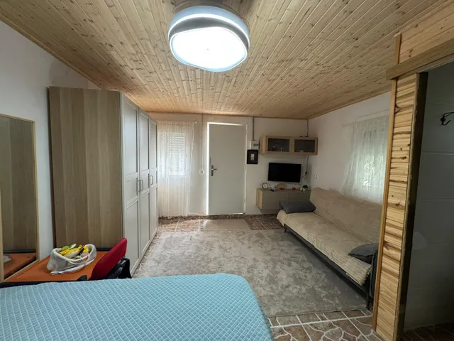 Finca rústica en proindiviso en La Alcoraya con casa prefabricada, piscina — 35