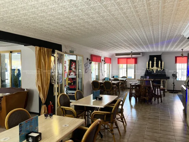 Chalet en La Nucia — 11