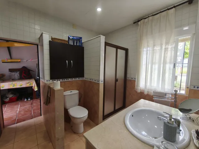 ESPECTACULAR CASA EN VENTA EN SAN ANTONIO (EL CARPIO) — 9