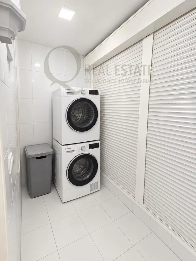 Exclusivo chalet adosado en Alicante golf, playa de san juan con piscina, terrazas y garaje — 24