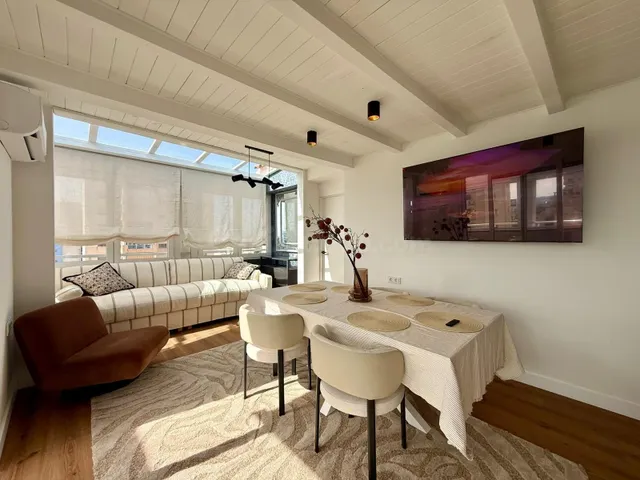 Ático dúplex con súper reforma, 4 dormitorios, piscina y ter - foto 3
