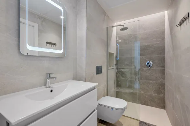 Casa 3 habitaciones en venta - Zona Pueblo — 23