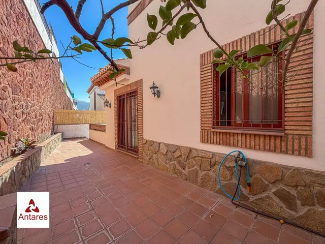 Casa Pareada en Granada capital (Lancha del Genil) — 12