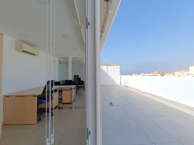 Oficina en pleno centro — 9