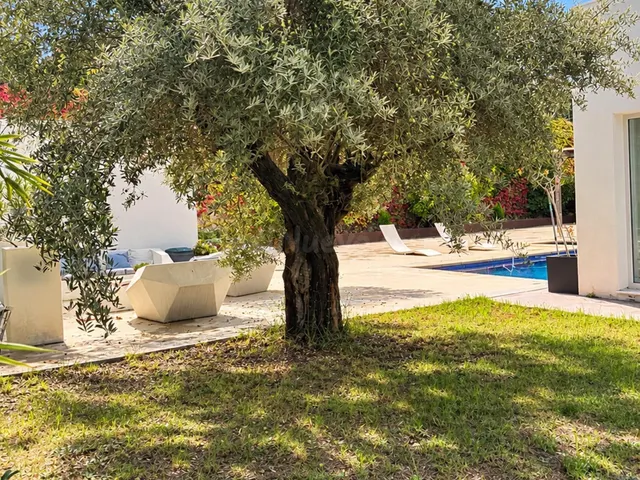 Espectacular Chalet en Urbanización El Pilar, Ontinyent — 2