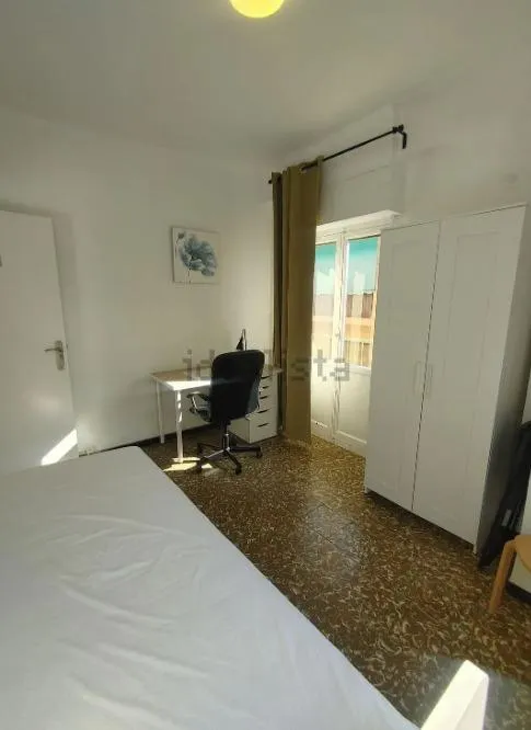 Hermoso piso Alicante Centro — 16
