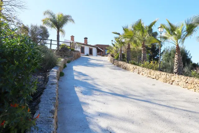 V1-Hacienda para inversores en el Paraje Coronado de Alora - Málaga — 40