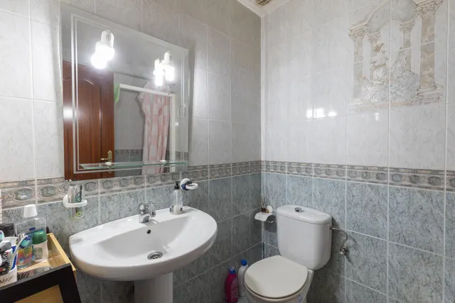 Piso de 2 dormitorios con garaje, Maracena — 19
