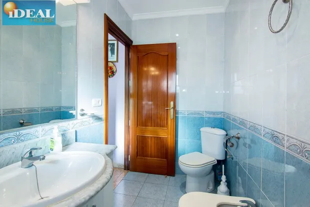 A6515D7. Huétor Santillan. www.idealhouse.es — 15