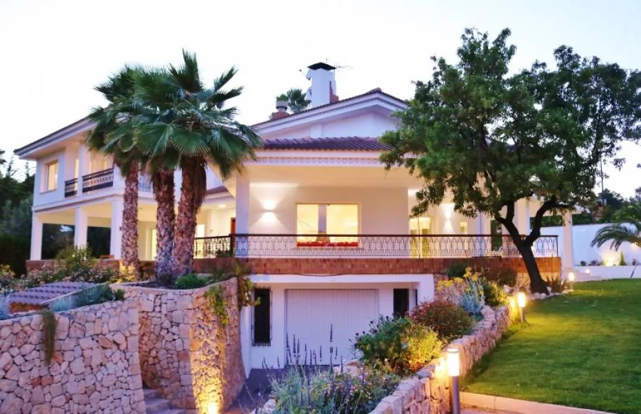 Chalet de Lujo a estrenar en Alicante. Oportunidad