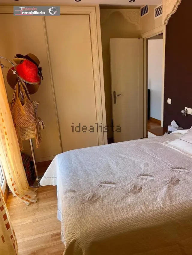 Ático en venta en Calle Olimpiadas, 12 — 28