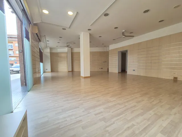 CÉNTRICO LOCAL COMERCIAL DE 94M2 — 12