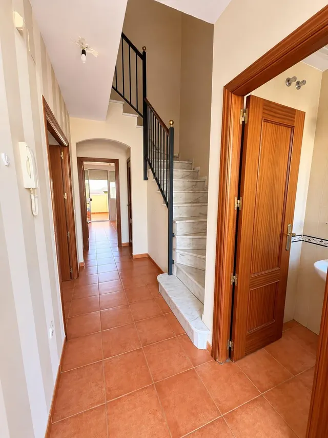 Piso 4 habitaciones 136m² en venta - Arco norte - Avda España — 33