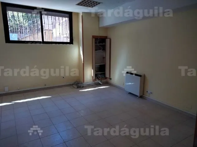 VENTA LOCAL ACADEMIA - CLINICA — 20
