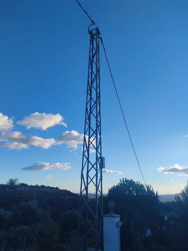 VIVIR EN LA NATURALEZA CON TODOS LOS SERVICIOS A MENOS DE 5 KM — 5