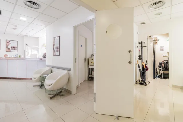 Negocio 10 habitaciones 273m² en venta - Marbella — 7