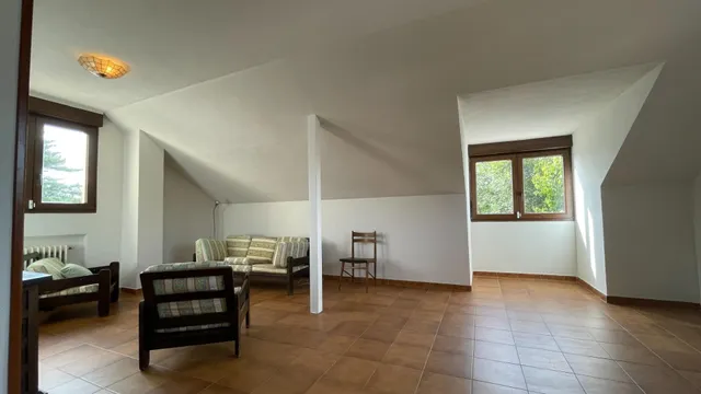 Cómodo chalet independiente en Becerril de la Sierra — 32