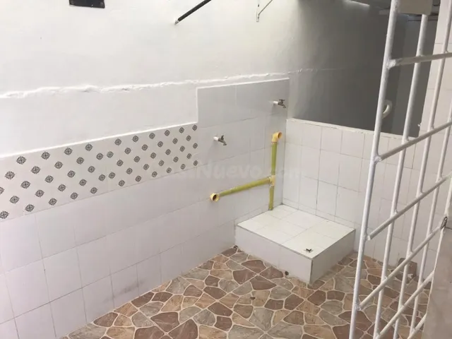 Se vende casa en cerca La Castellana - foto 5