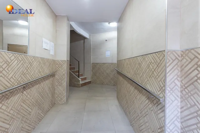 Piso luminoso de 3 dormitorios en la Antigua Ctra de Málaga — 26