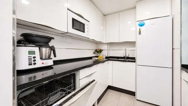 GRAN APARTAMENTO EN TORREVIEJA: 2 HAB, 1 BAÑO — 10