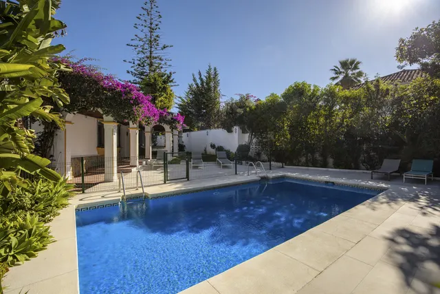Chalet 4 habitaciones 230m² en venta - Marbella — 28